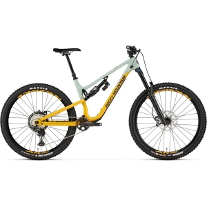 Rocky Mountain Altitude Carbon 70 Bike 2023
