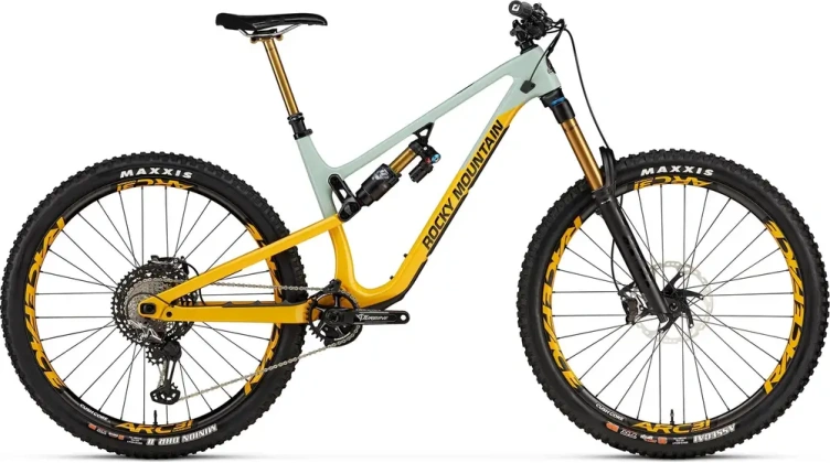 Rocky Mountain Altitude Carbon 90 Rally Edition Bike 2023