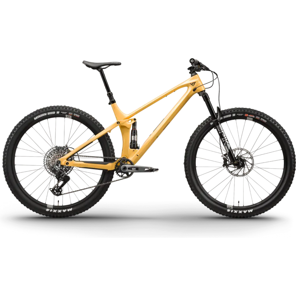 YT Izzo CORE 3 Downcountry Bike 29-inch Carbon Mid Range 2024